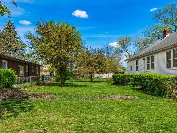 1356 E Eighteenth Avenue , Columbus, OH 43211