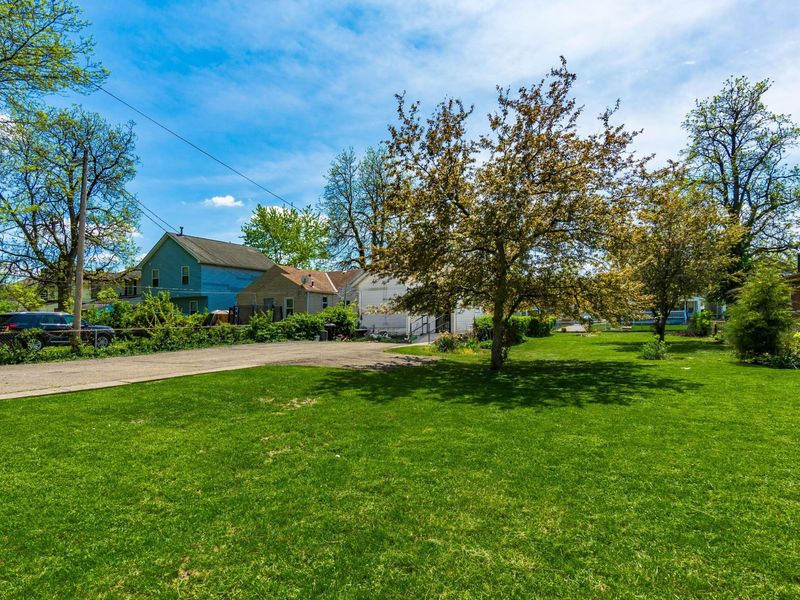 1356 E Eighteenth Avenue, Columbus, OH 43211 Photo 4