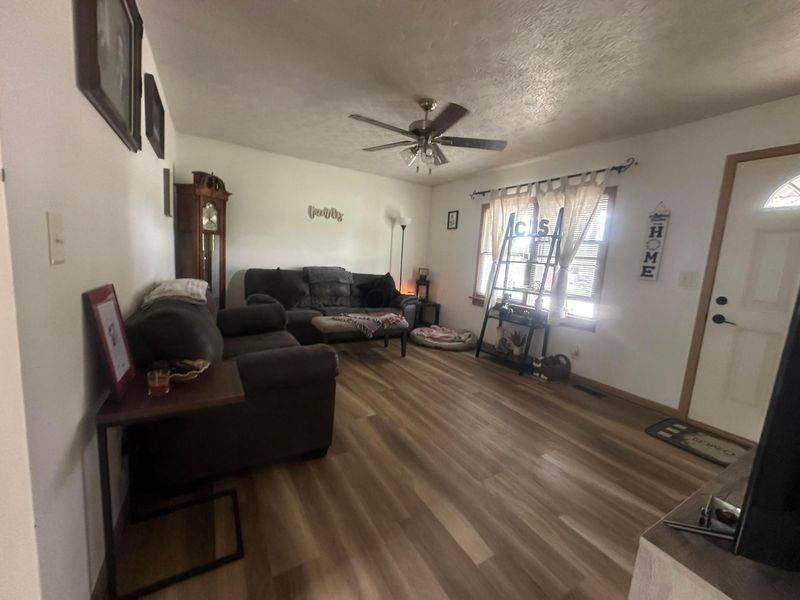 29714 Fairhaven Drive, Logan, OH 43138 Photo 4