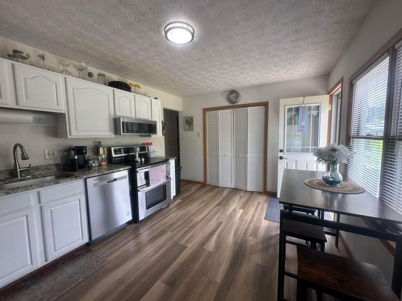 29714 Fairhaven Drive, Logan, OH 43138 Photo 6