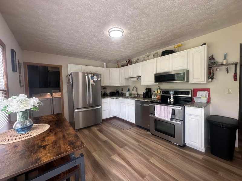 29714 Fairhaven Drive, Logan, OH 43138 Photo 7