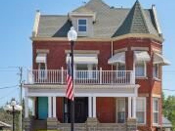 200 N Main Street , New Lexington, OH 43764