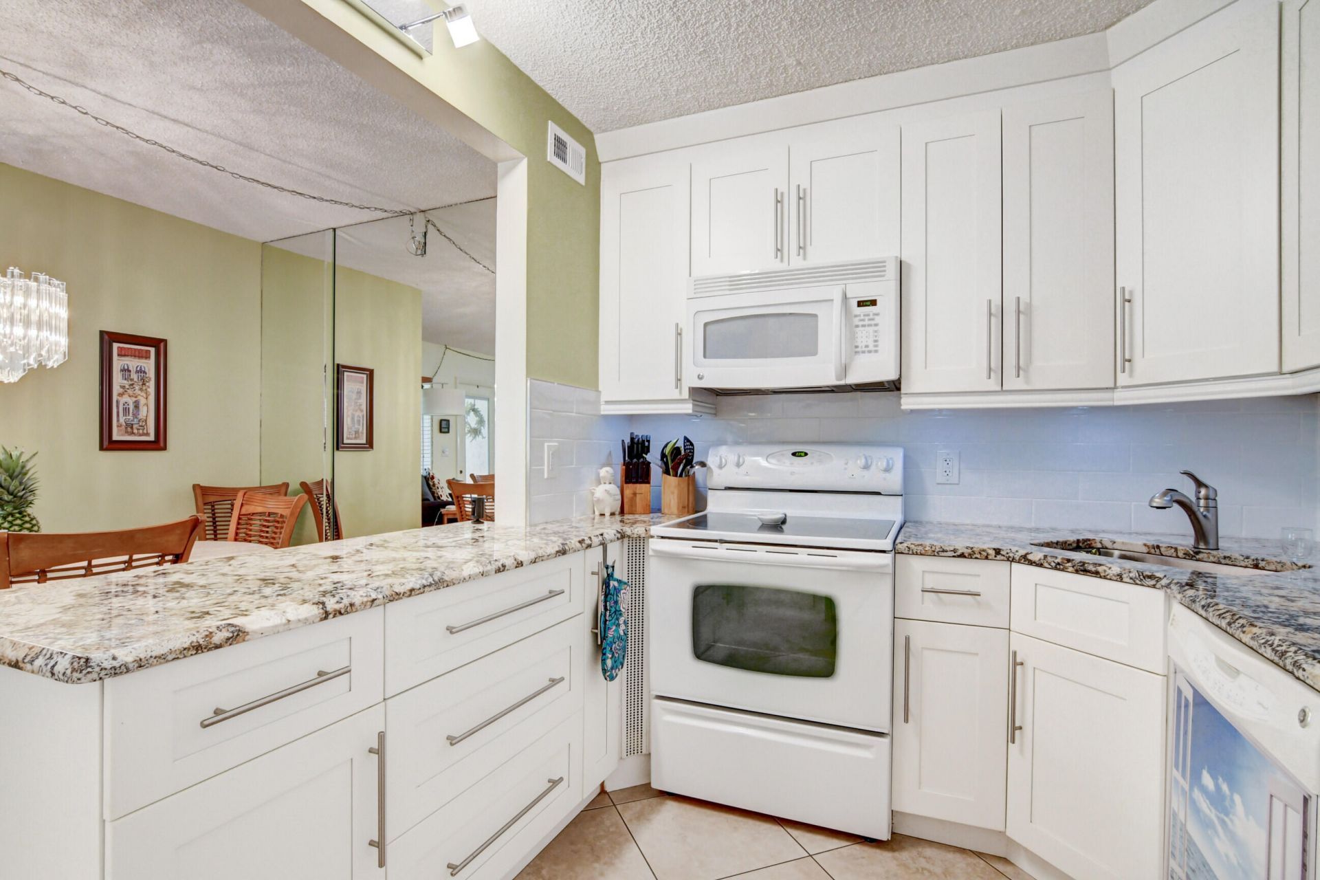 334 Pine Ridge Circle, Unit B-1, Greenacres, FL 33463 Photo