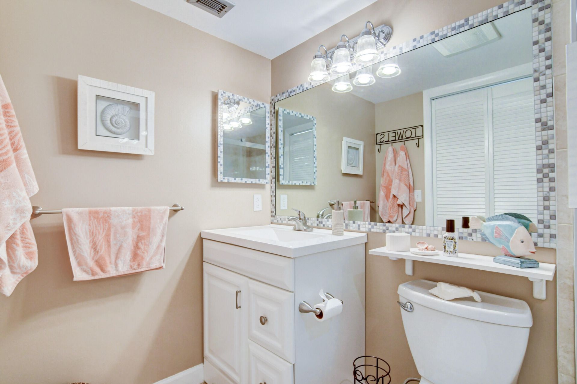 334 Pine Ridge Circle, Unit B-1, Greenacres, FL 33463 Photo