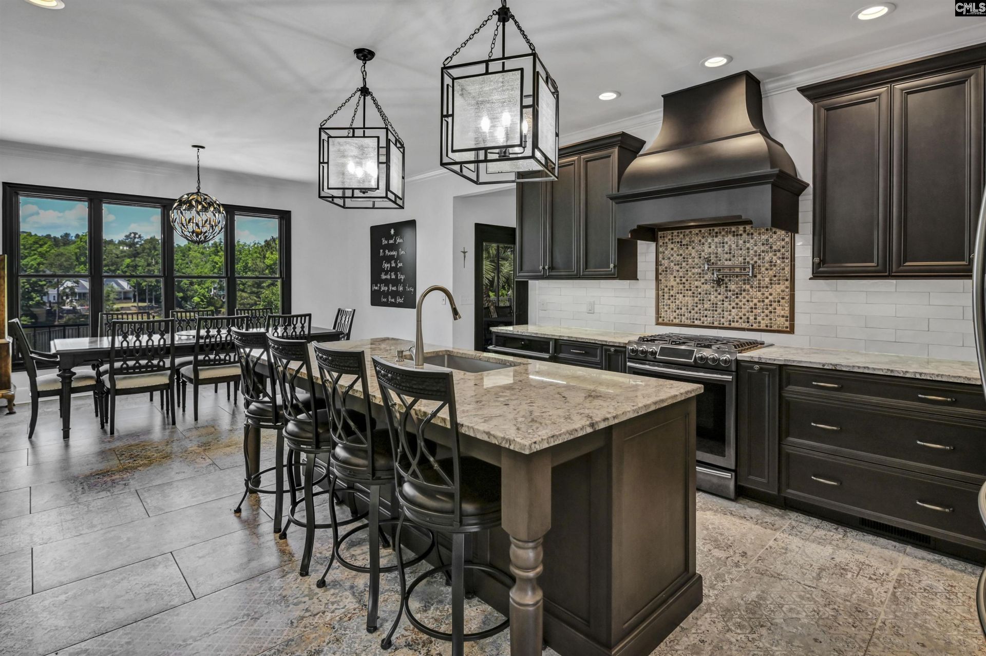 140 Woodbridge Drive  Photo 11