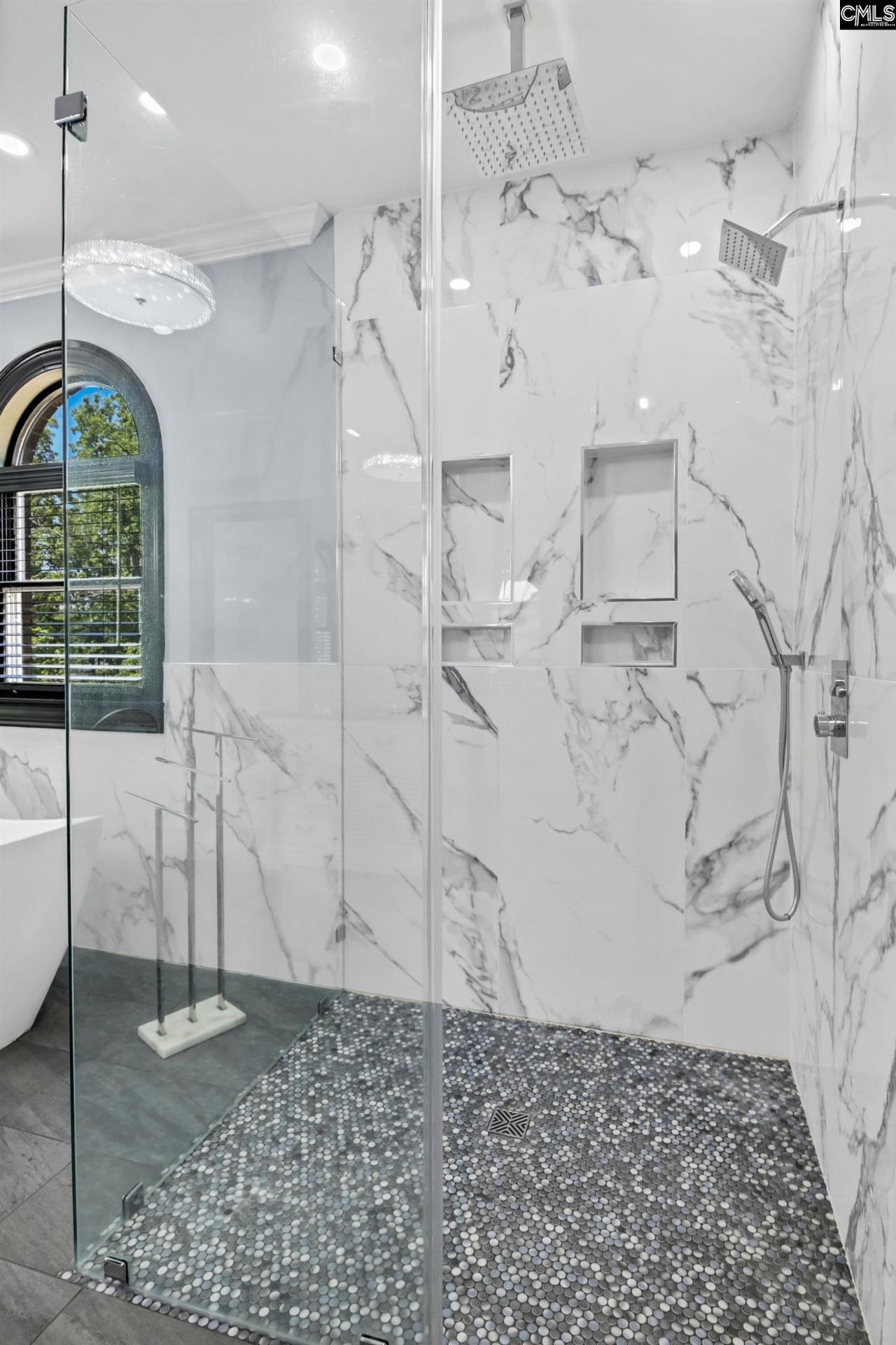 140 Woodbridge Drive  Photo 26