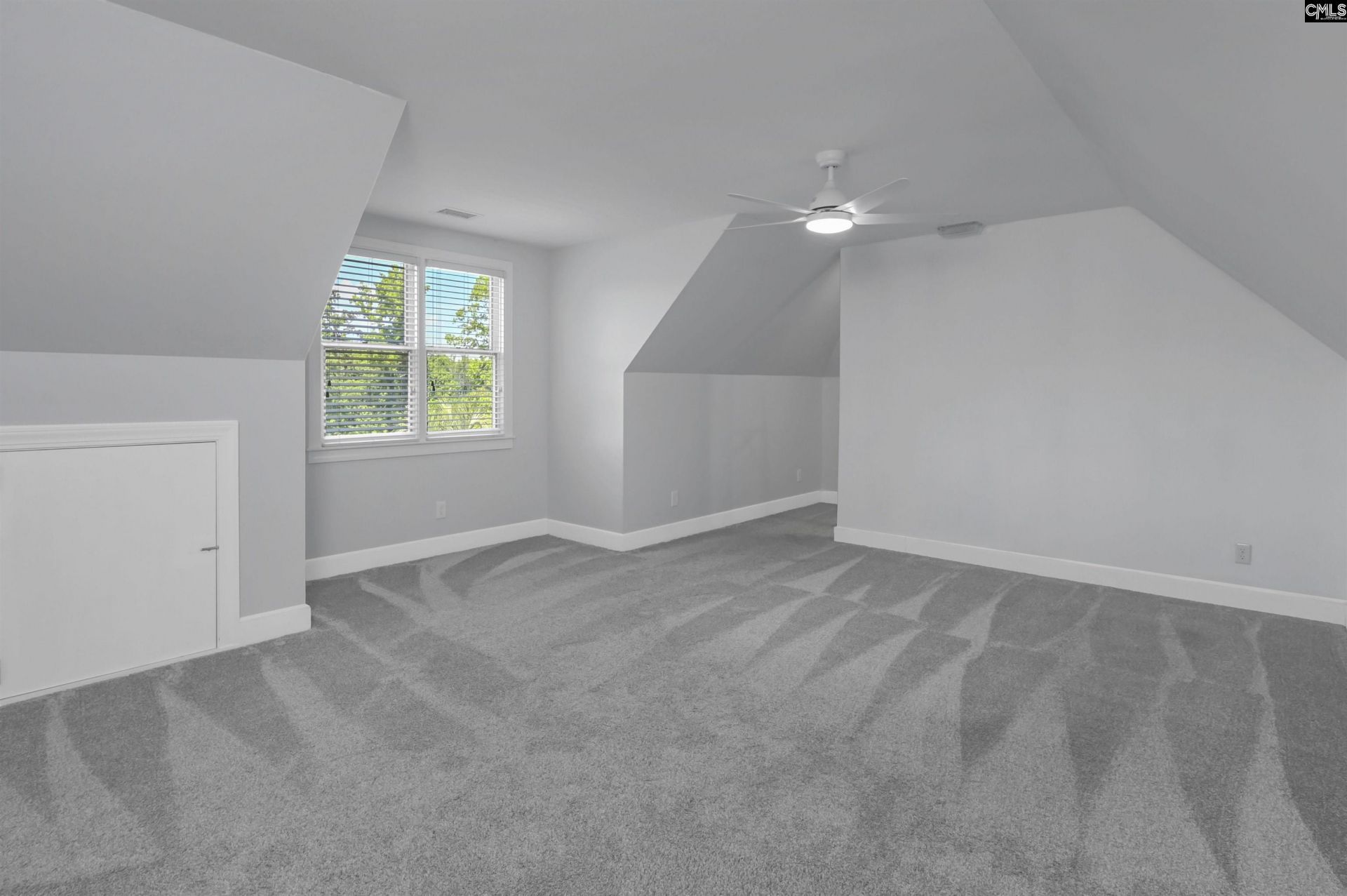 140 Woodbridge Drive  Photo 43