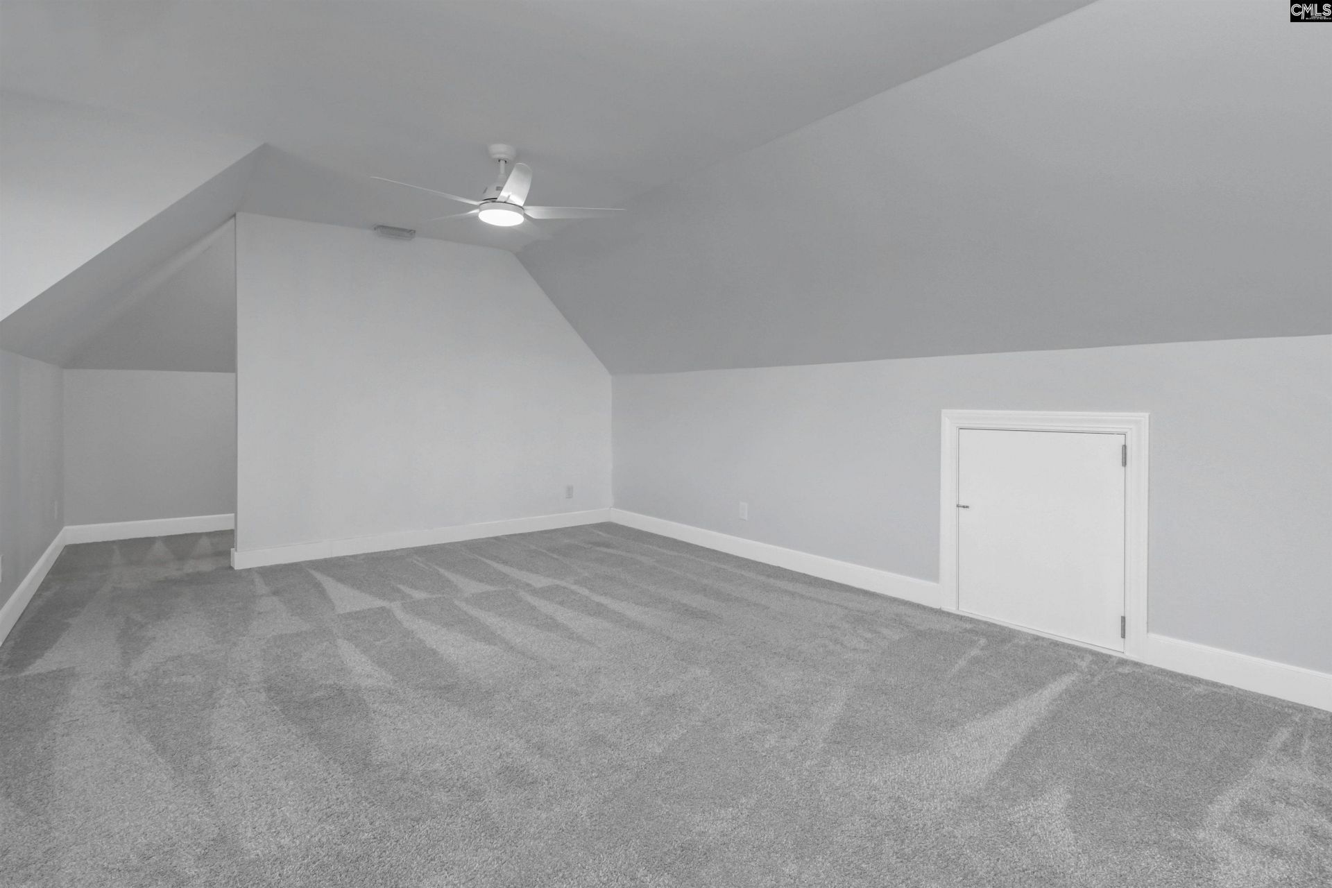 140 Woodbridge Drive  Photo 44