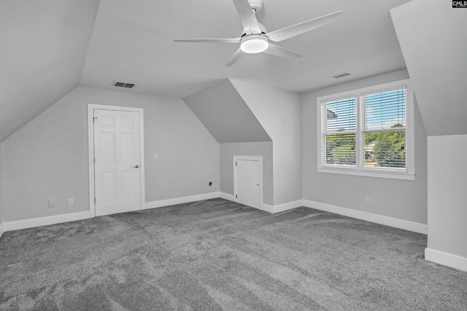 140 Woodbridge Drive  Photo 45