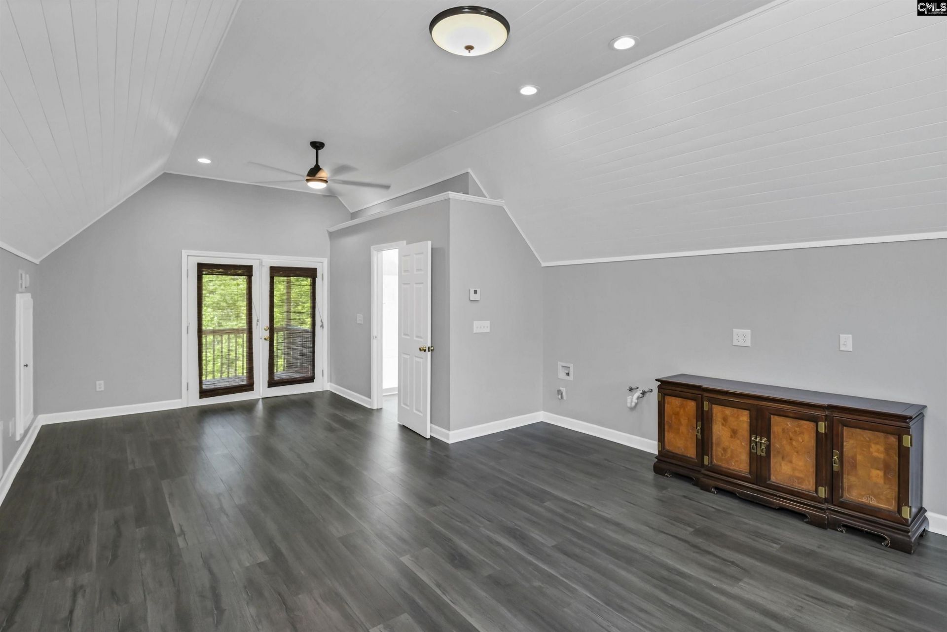 140 Woodbridge Drive  Photo 53