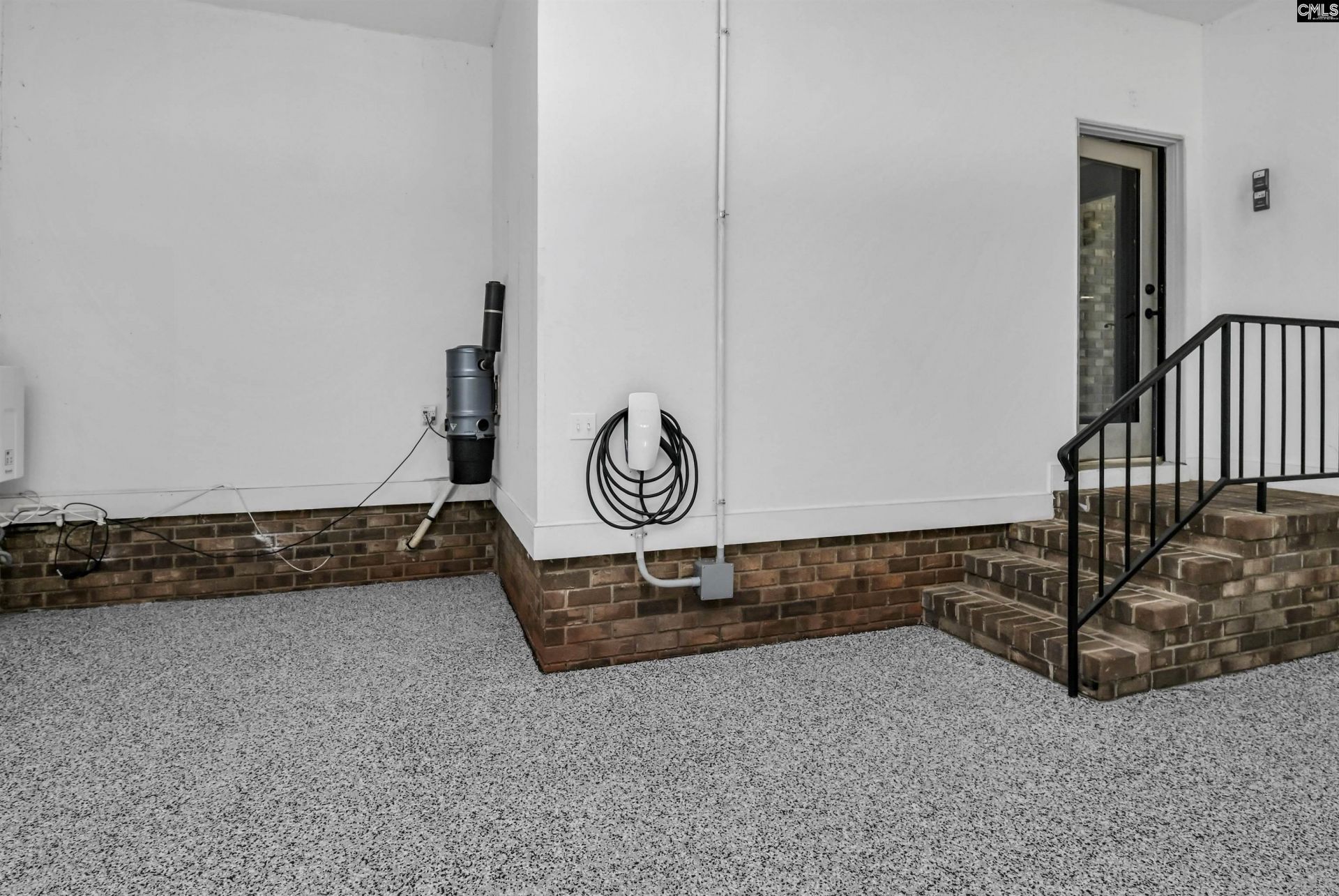 140 Woodbridge Drive  Photo 56