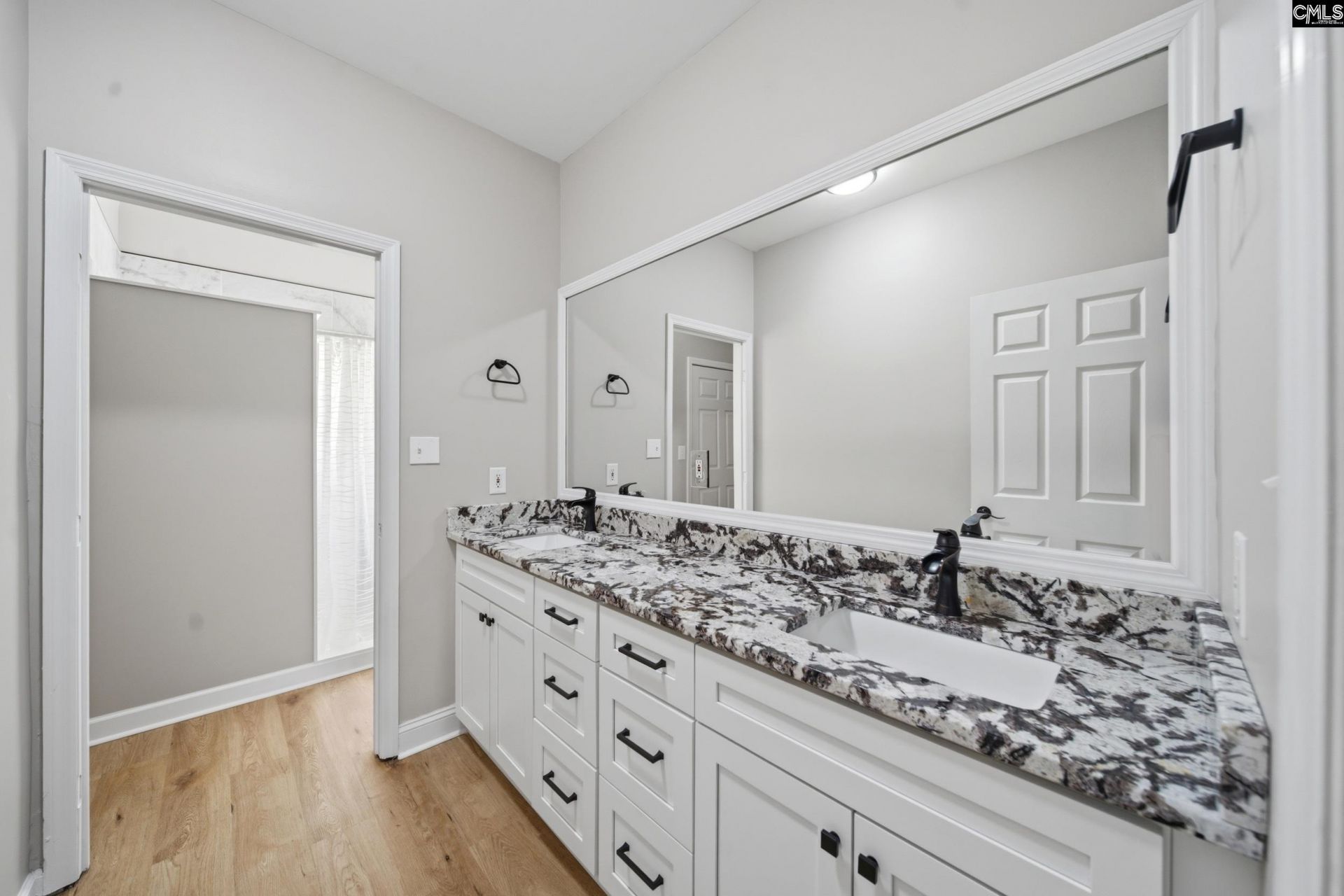 201 Bramblewood Circle Photo 38