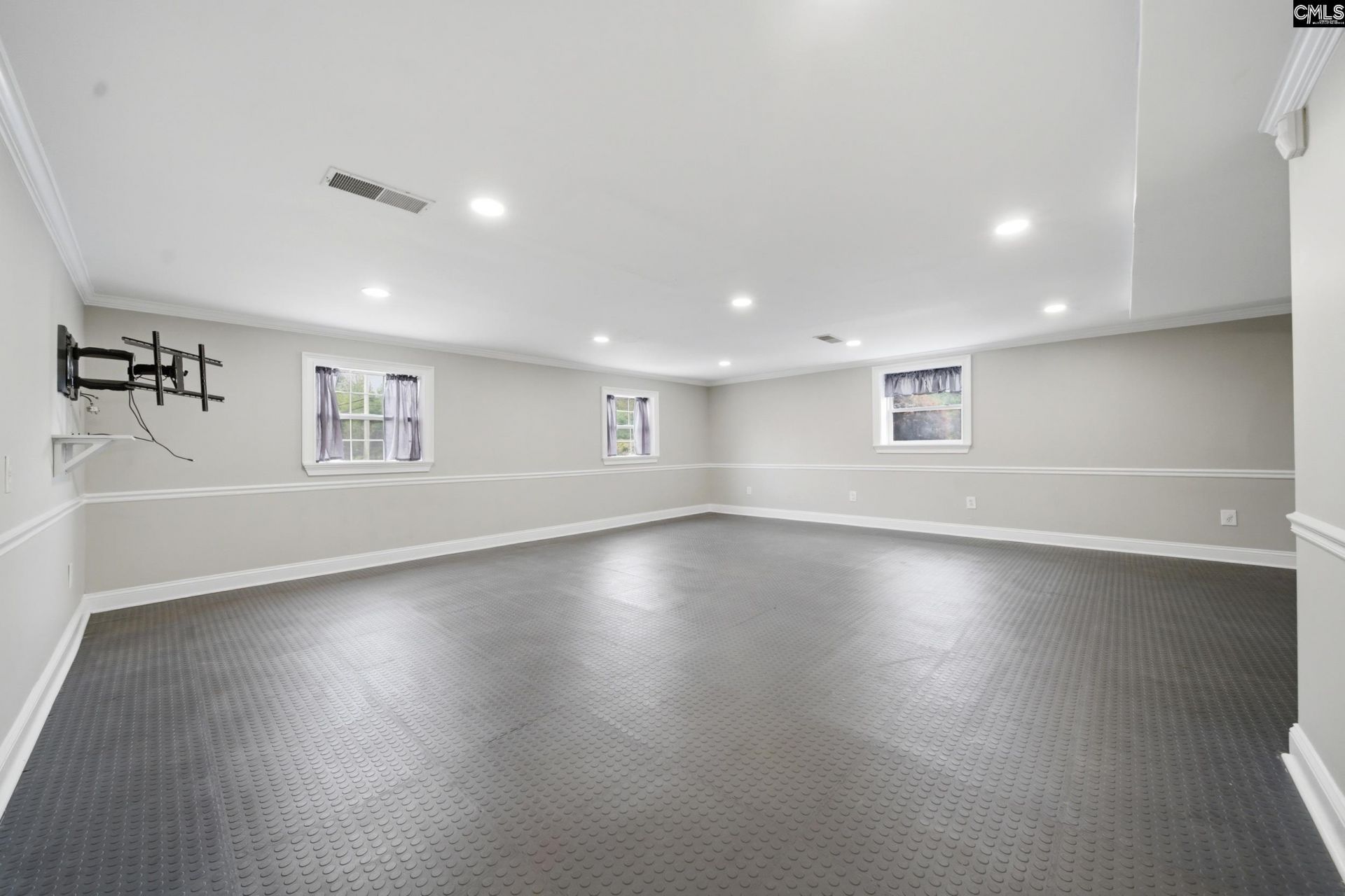 201 Bramblewood Circle Photo 43