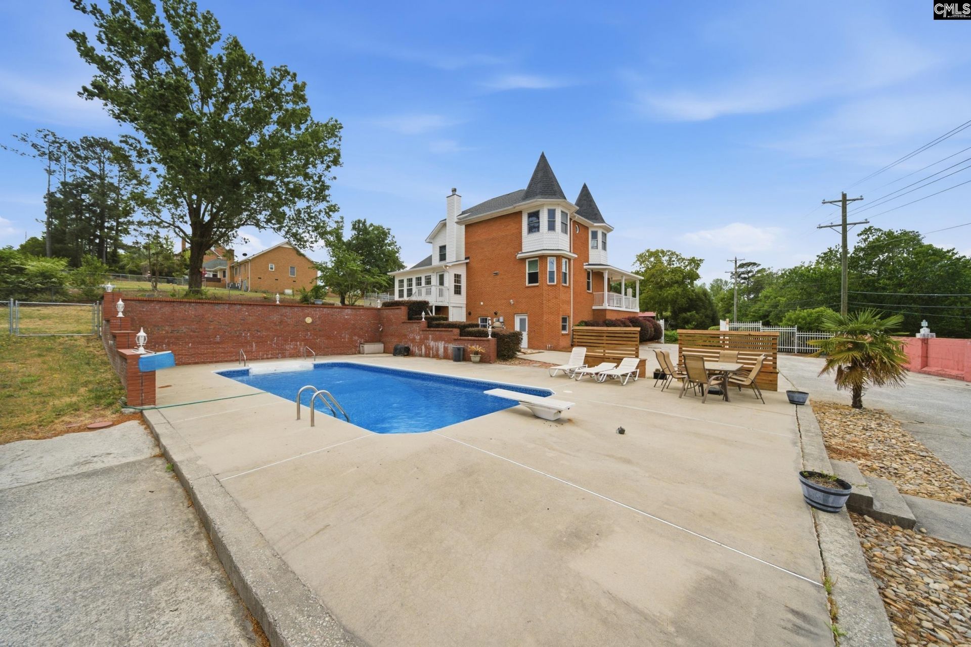 201 Bramblewood Circle Photo 53