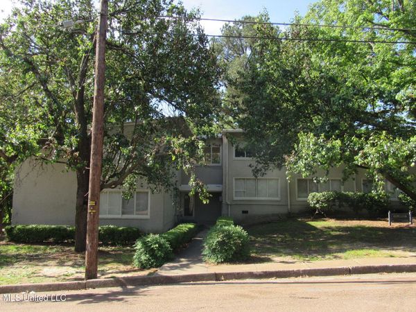 1043 Carlisle Street, Jackson, MS 39202