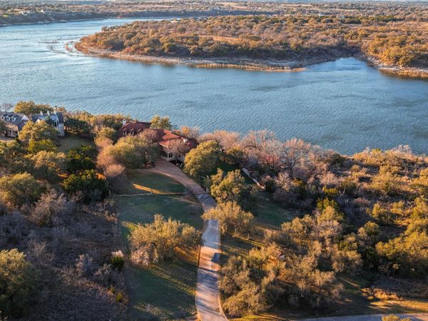 1600 Las Entradas DR, Spicewood, TX 78669