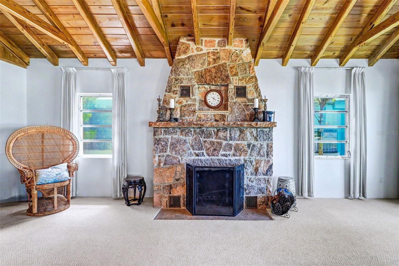 18206 Sunset Boulevard, Redington Shores, FL 33708 Photo