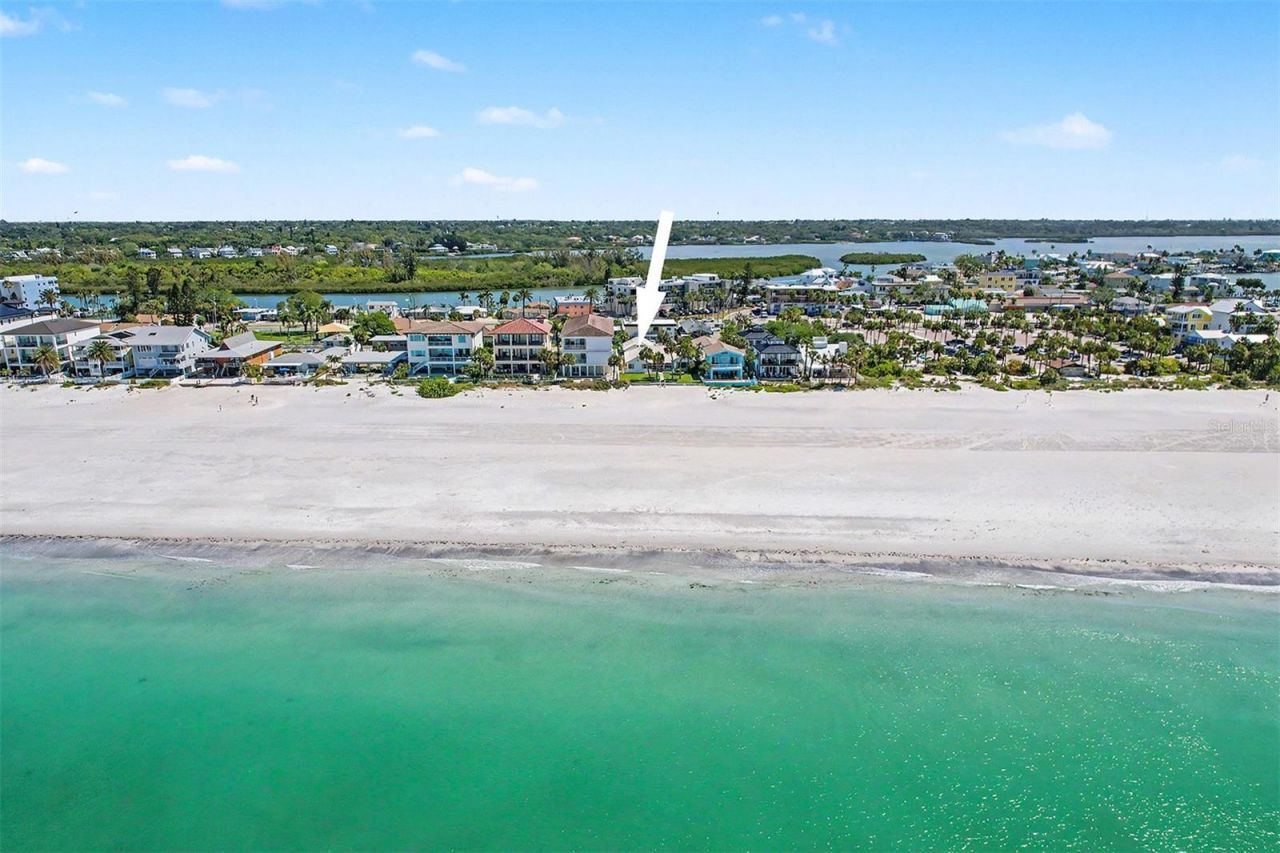 18206 Sunset Boulevard, Redington Shores, FL 33708 Photo