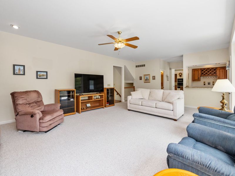 2234 Hawes Drive, Hebron, KY 41048 Photo 12