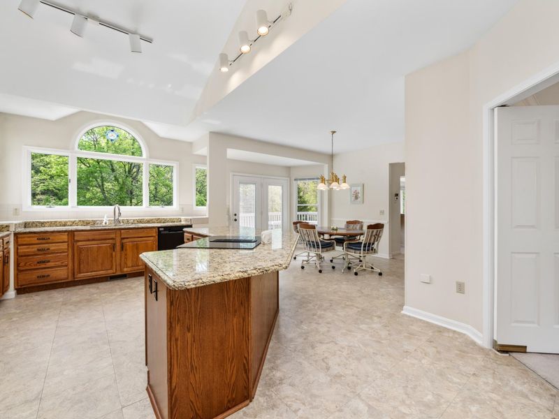 2234 Hawes Drive, Hebron, KY 41048 Photo 8