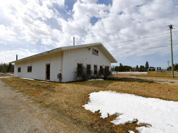 14280 Stover Road, Charlevoix, MI 49720