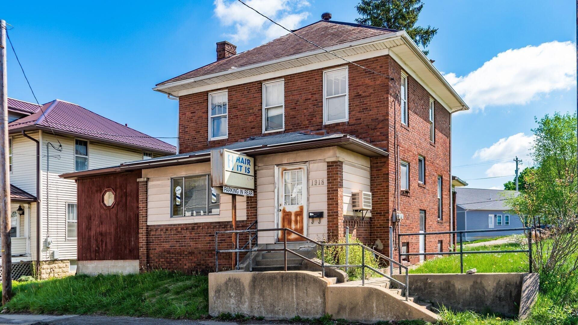 1918 Maple Avenue , Zanesville, OH 43701 Main Photo