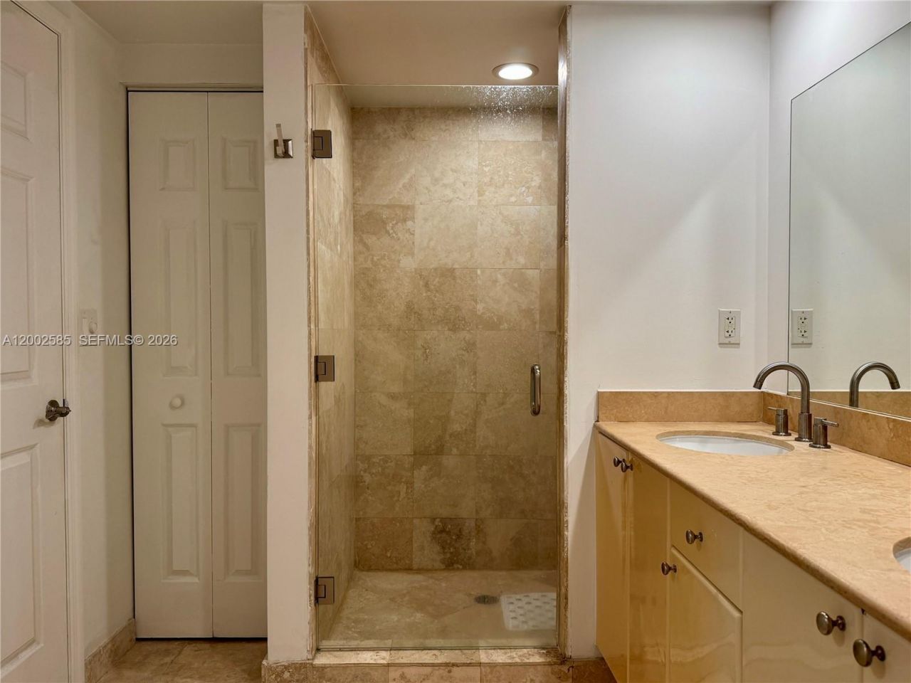 1745 E Hallandale Beach Blvd , Unit 2001W, Hallandale Beach, FL 33009 Photo