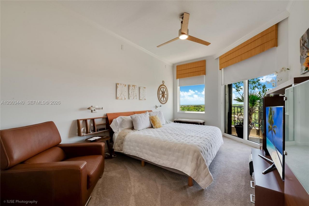 13621 Deering Bay Dr, Unit 801, Coral Gables, FL 33158 Photo