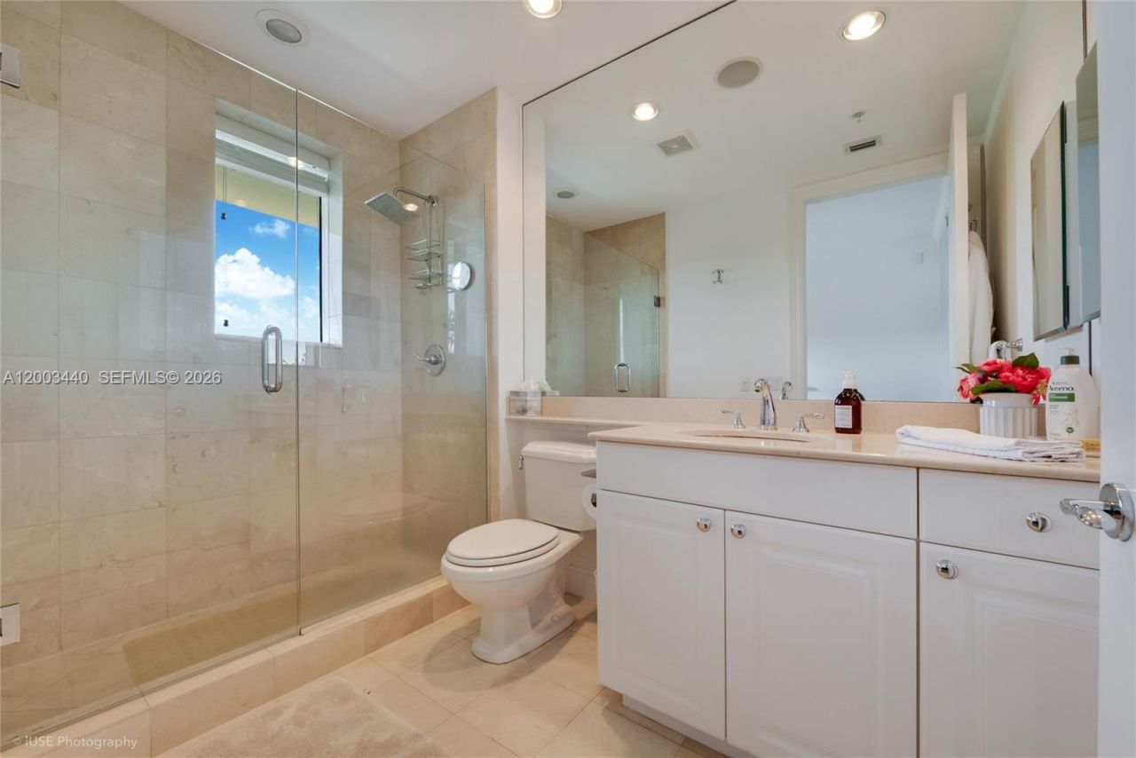13621 Deering Bay Dr, Unit 801, Coral Gables, FL 33158 Photo