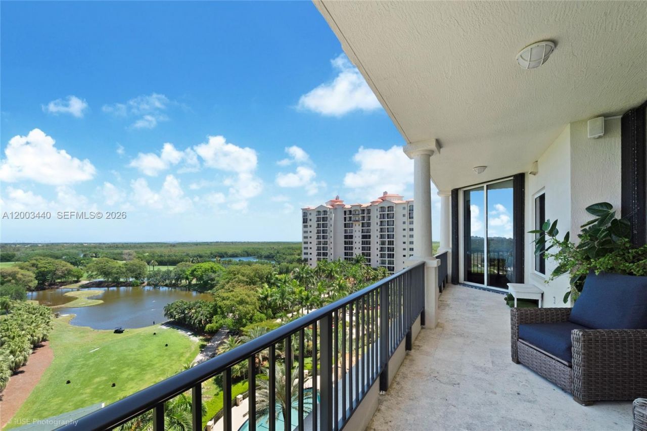 13621 Deering Bay Dr, Unit 801, Coral Gables, FL 33158 Photo