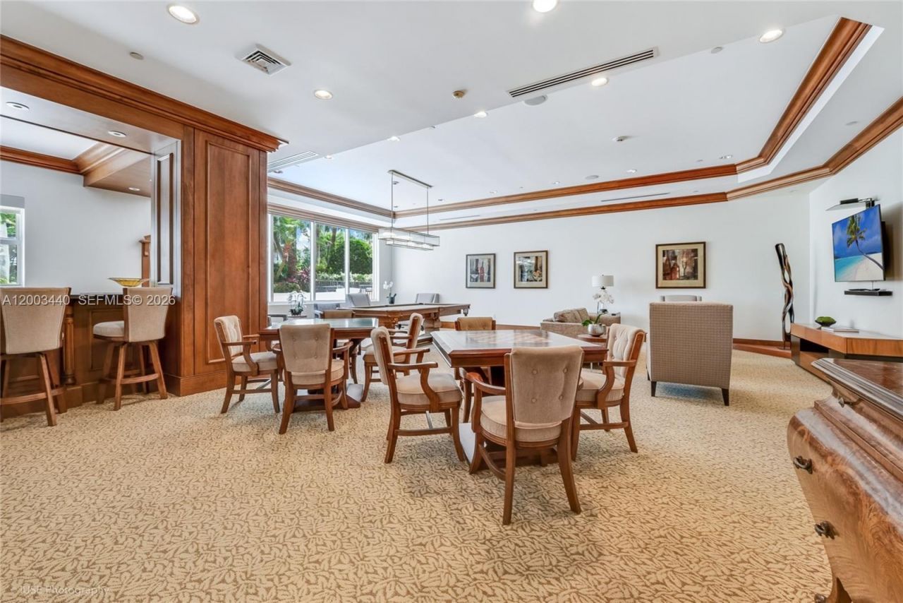13621 Deering Bay Dr, Unit 801, Coral Gables, FL 33158 Photo