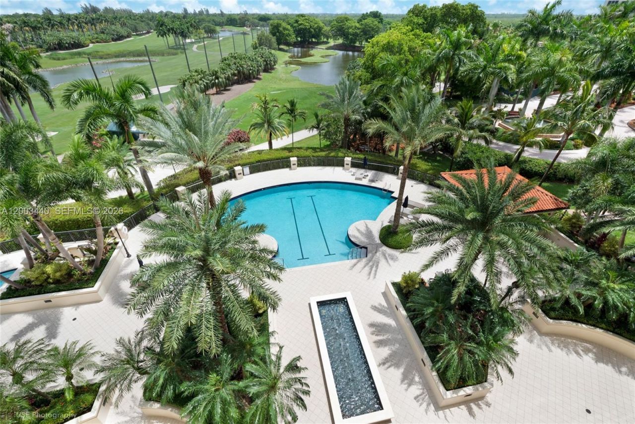 13621 Deering Bay Dr, Unit 801, Coral Gables, FL 33158 Photo