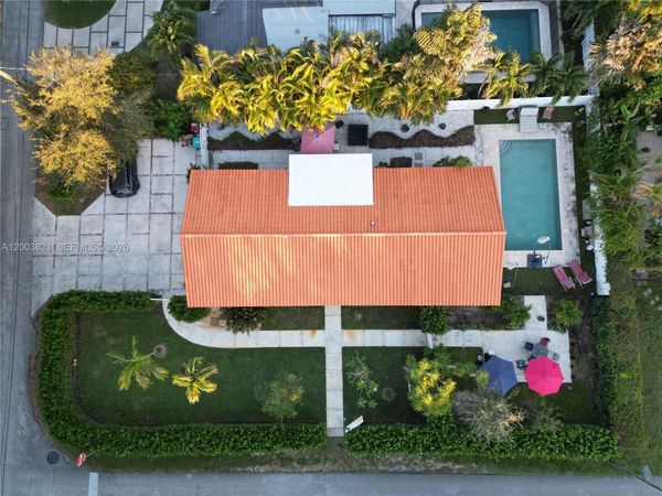 12015 NE 7th Ave , Biscayne Park, FL 33161