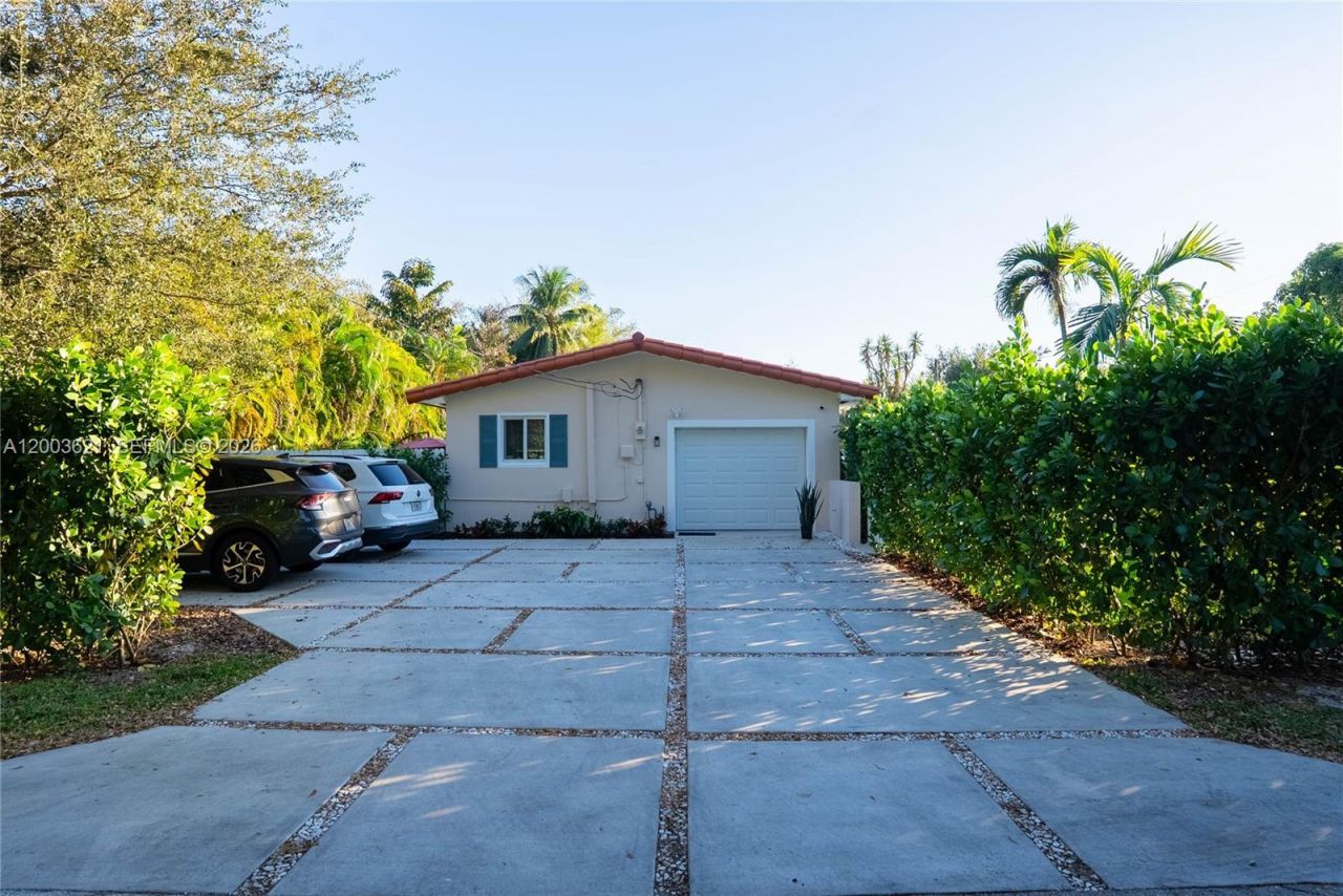 12015 NE 7th Ave , Biscayne Park, FL 33161 Photo