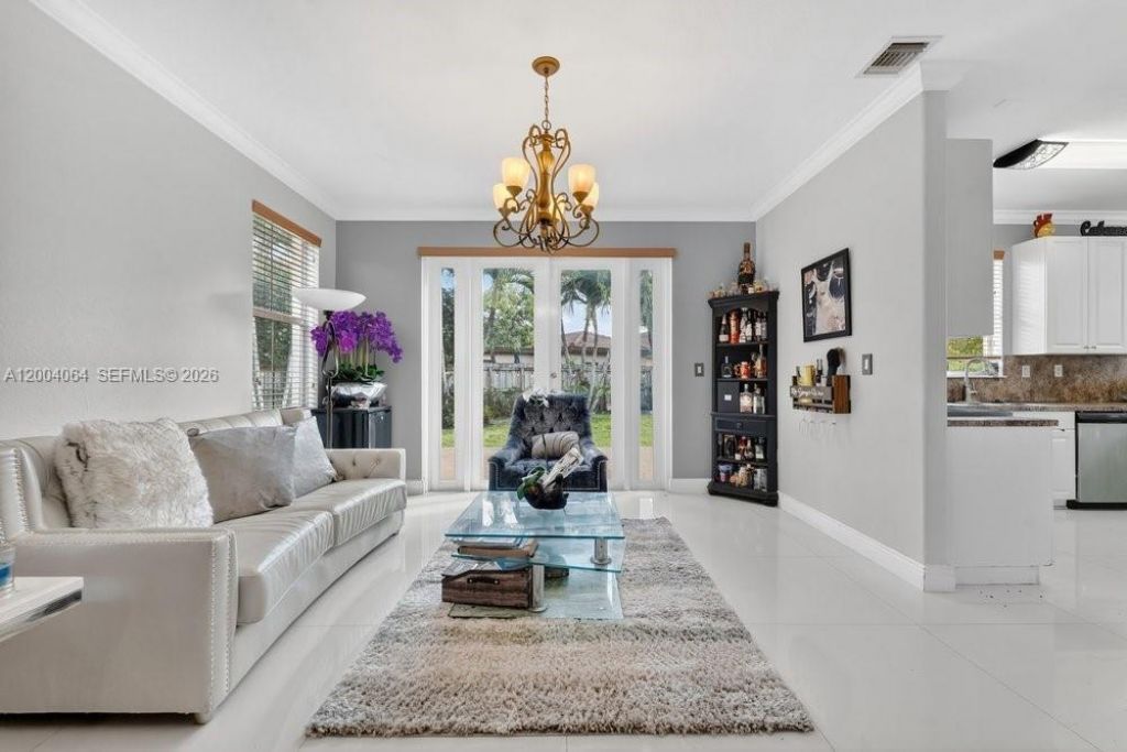 15465 SW 117th St, Miami, FL 33196 Photo