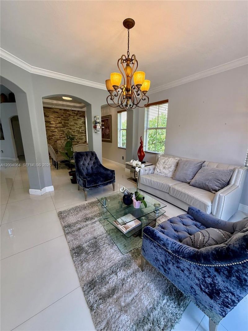 15465 SW 117th St , Miami, FL 33196 Photo