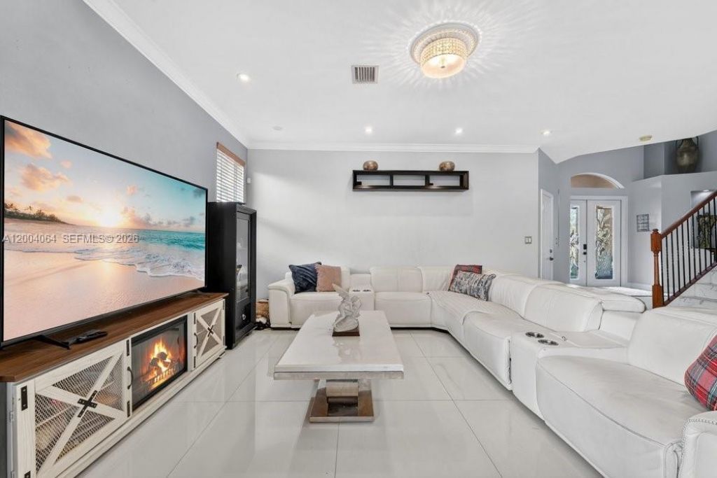 15465 SW 117th St, Miami, FL 33196 Photo