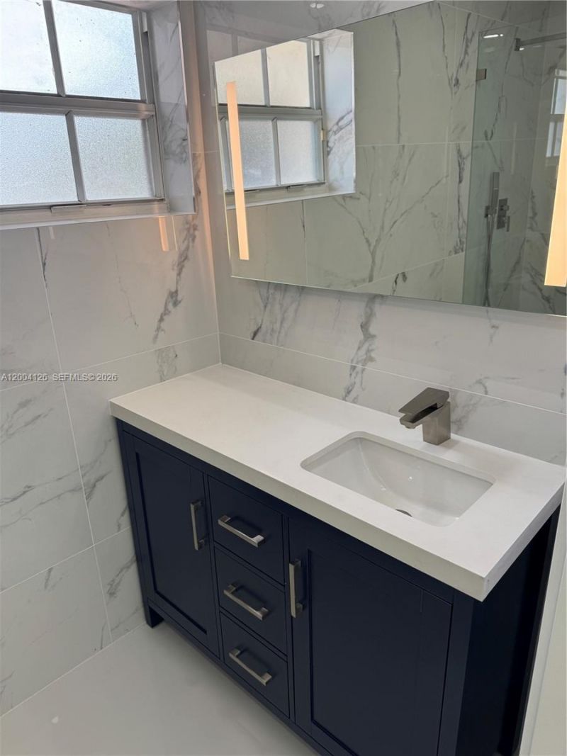 8064 W 14th Ave, Hialeah, FL 33014 Photo