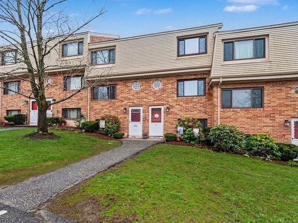 252 Farrwood Dr, Unit 252, Haverhill, MA 01835