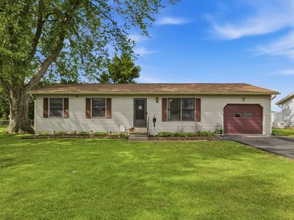 40 Holiday Hill Lexington, OH 44904
