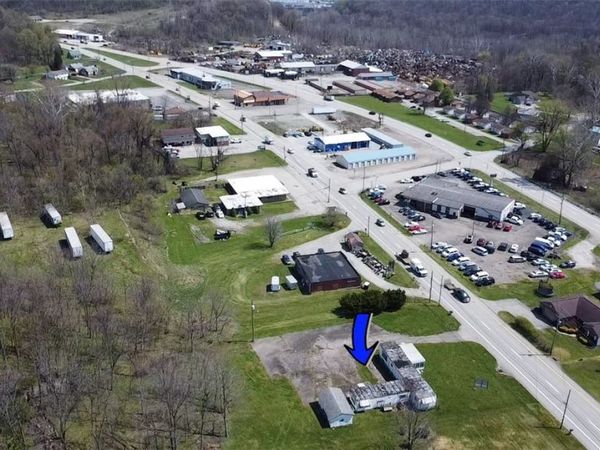 - University Drive , Connellsville, PA 15425