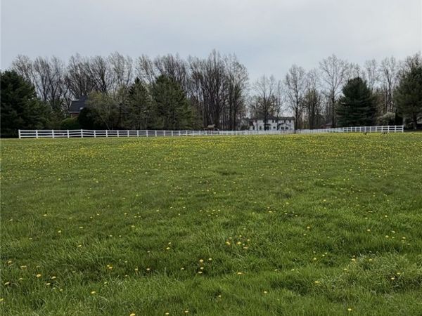 Lot 18 Whippoorwill Dr., Hermitage, PA 16148