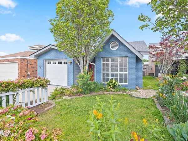 206 Shekel Drive , Lafayette, LA 70508