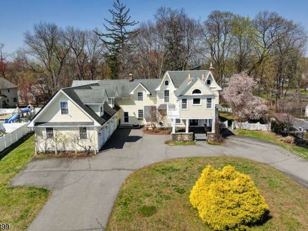 1812 Bellew Pl, South Plainfield, NJ 07080