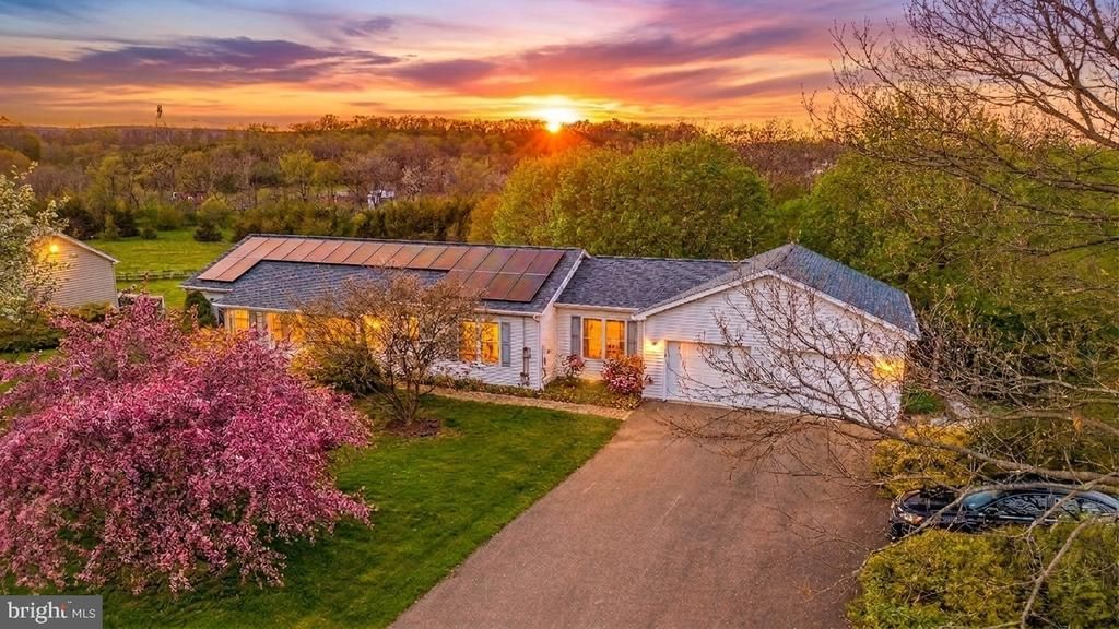 540 BAUER ROAD , BATH, PA 18014