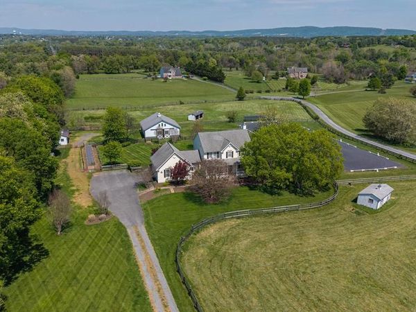 11758 PURCELL ROAD, LOVETTSVILLE, VA 20180