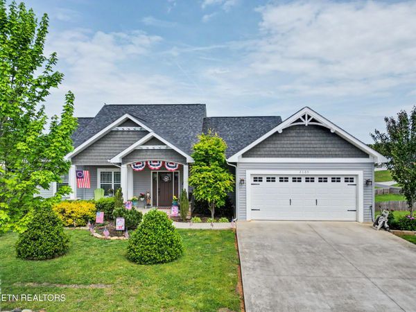 2605 Vista Meadows Lane, Sevierville, TN 37876