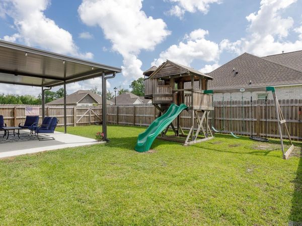 13138 Ducks Landing St, Gonzales, LA 70737