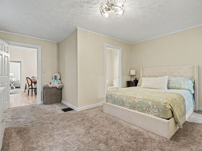 311 W 10th Street, Newport, KY 41071 Photo 9
