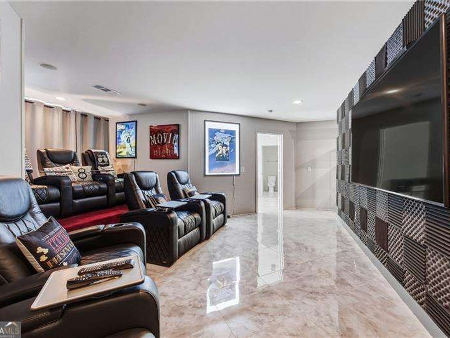 Property Image 35